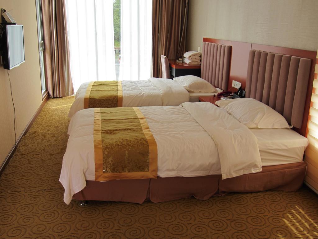 318 Express Motel Xichang Экстерьер фото